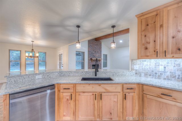 520 N Basin Road, Mannford, OK 74044