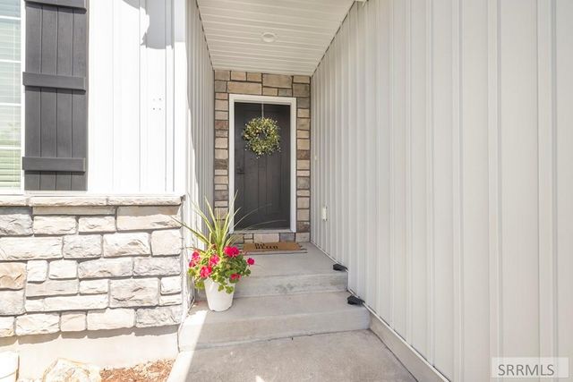 2850 Sable Chase Road, Idaho Falls, ID 83401