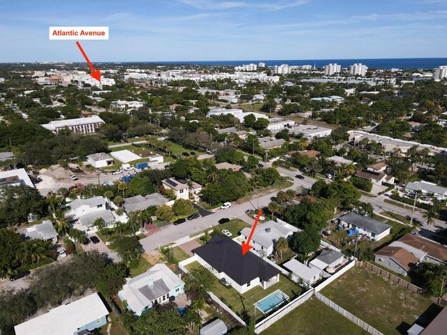 18 SW 6th Street, Delray Beach, FL 33444