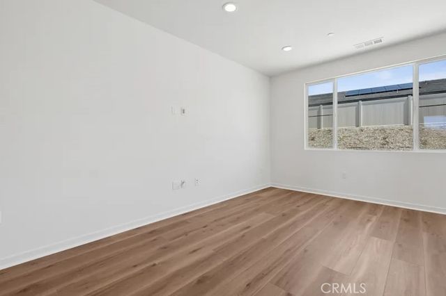 28916 Vertex Way, Canyon Country, CA 91350