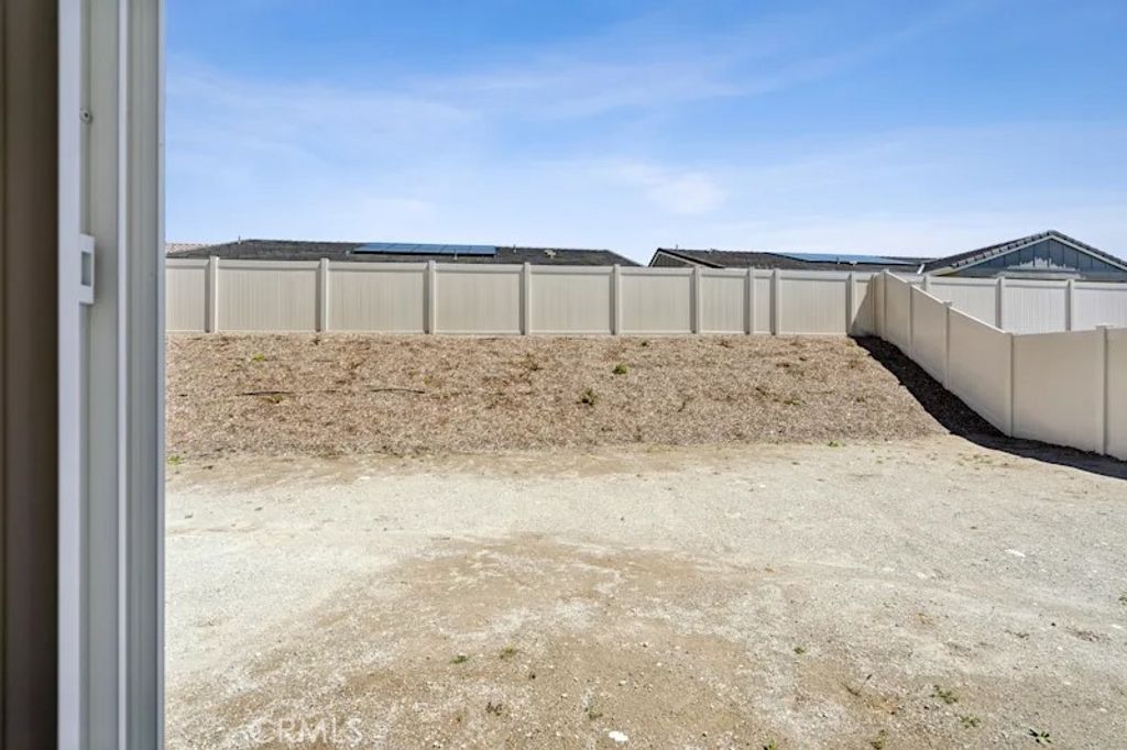 Image 19 of property listing at 28916 Vertex Way, Canyon Country, CA 91350