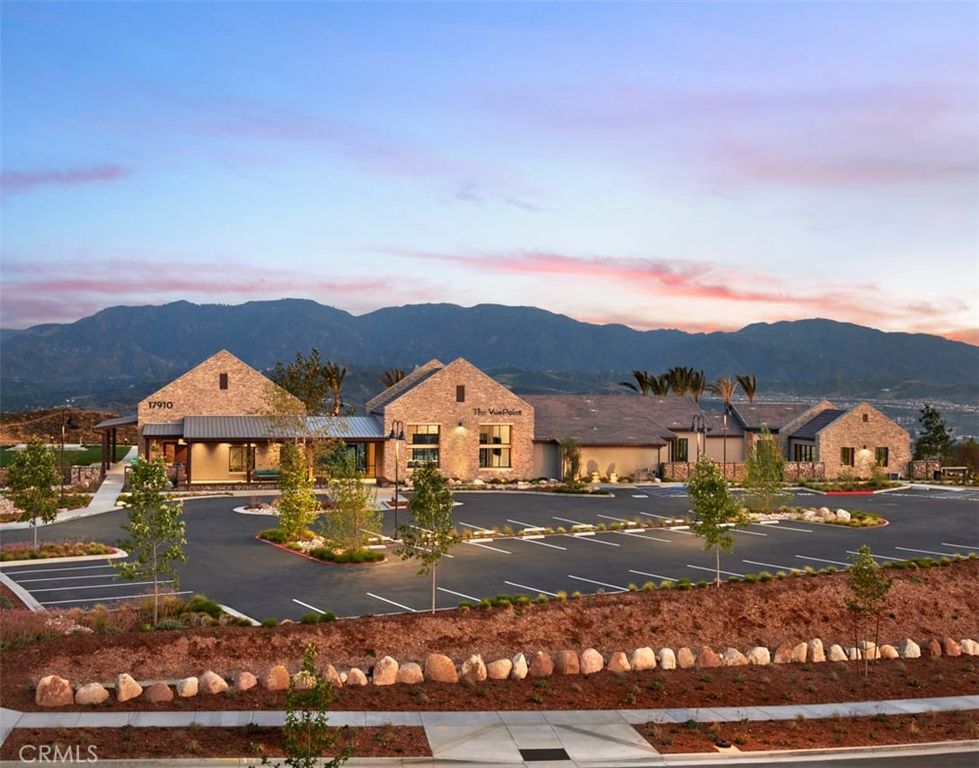 Image 22 of property listing at 28916 Vertex Way, Canyon Country, CA 91350