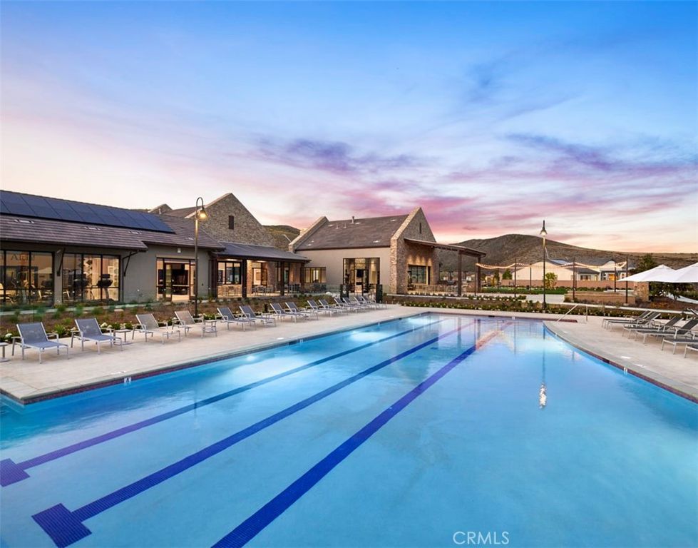 Image 24 of property listing at 28916 Vertex Way, Canyon Country, CA 91350