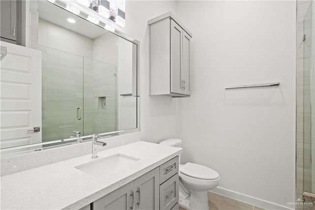 1204 E Evergreen Avenue, San Juan, TX 78589