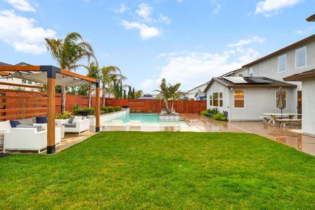 3035 Anastasia Way, Lincoln, CA 95648