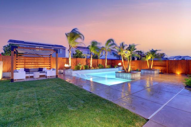 3035 Anastasia Way, Lincoln, CA 95648