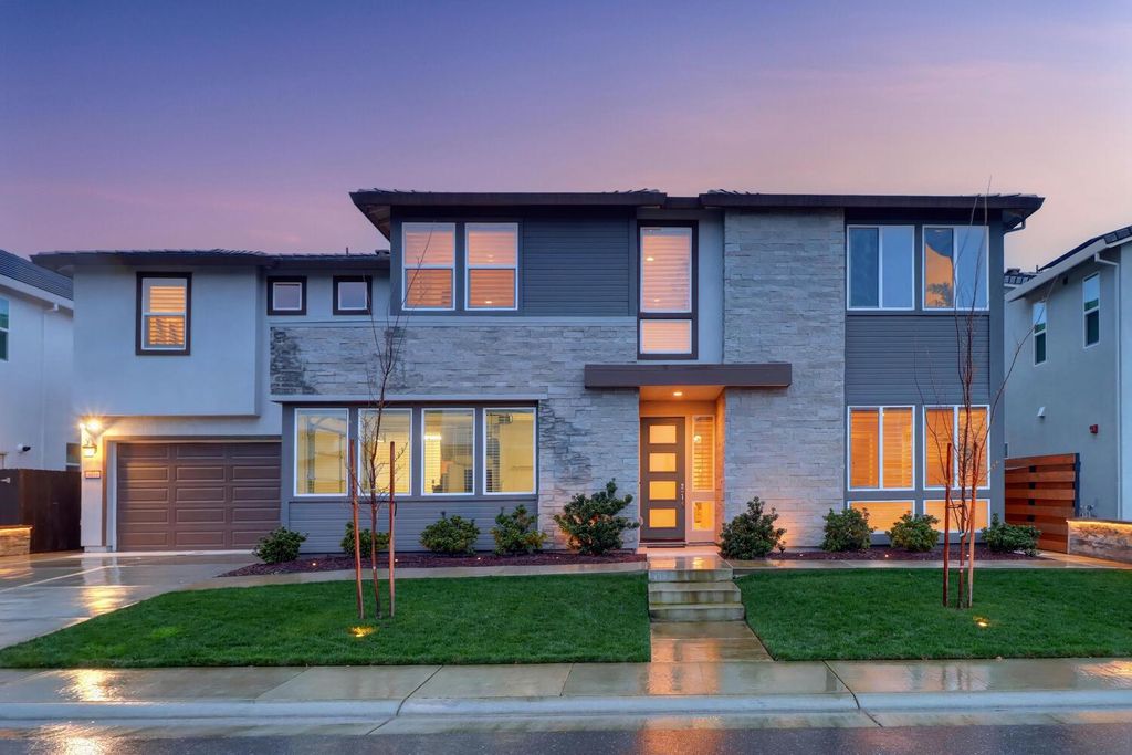 3035 Anastasia Way, Lincoln, CA 95648