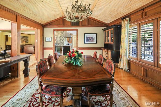 1 Saint Andrews Drive, Belleville, IL 62223