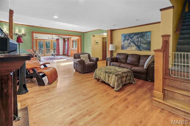 1 Saint Andrews Drive, Belleville, IL 62223