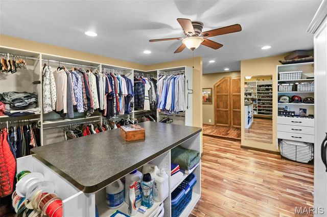1 Saint Andrews Drive, Belleville, IL 62223