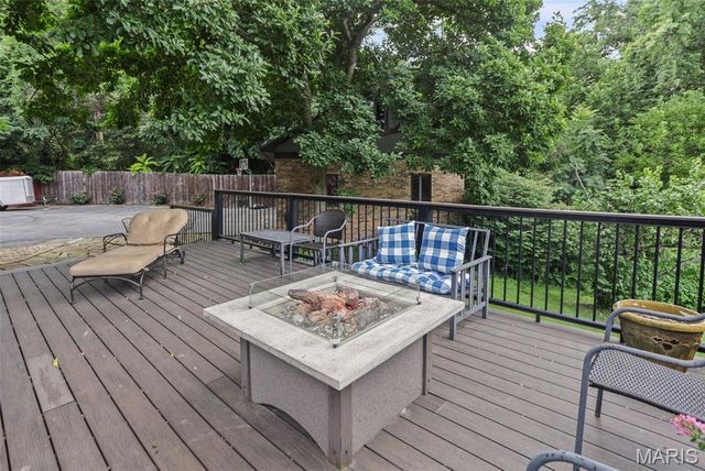 1 Saint Andrews Drive, Belleville, IL 62223