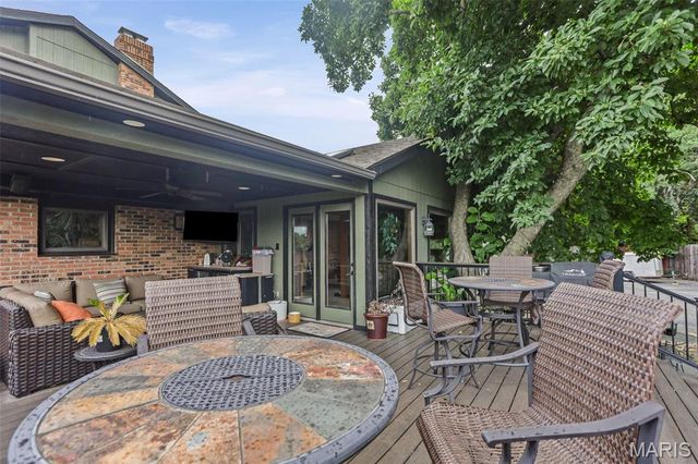 1 Saint Andrews Drive, Belleville, IL 62223