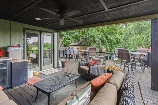 1 Saint Andrews Drive, Belleville, IL 62223