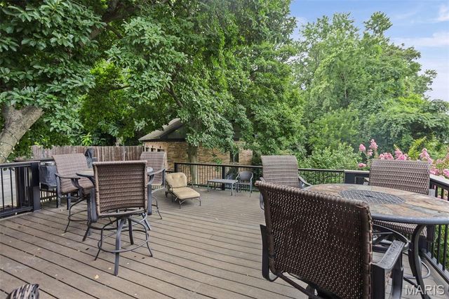 1 Saint Andrews Drive, Belleville, IL 62223