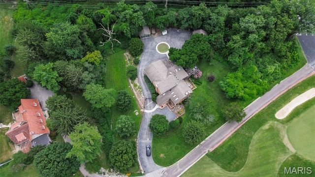 1 Saint Andrews Drive, Belleville, IL 62223