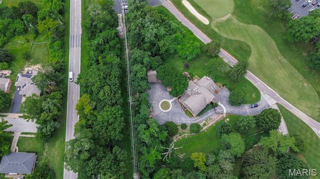 1 Saint Andrews Drive, Belleville, IL 62223