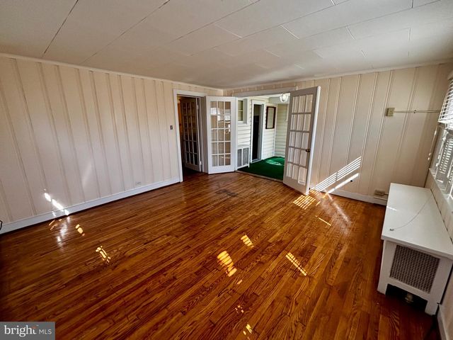 8122 JOHN MOSBY HWY., Boyce, VA 22620