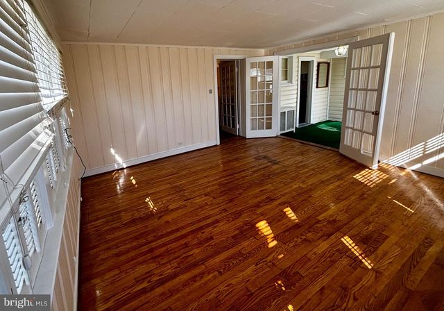 8122 JOHN MOSBY HWY., Boyce, VA 22620