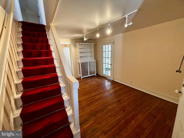 8122 JOHN MOSBY HWY., Boyce, VA 22620