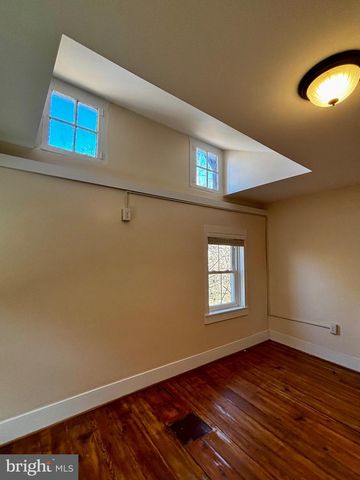 8122 JOHN MOSBY HWY., Boyce, VA 22620