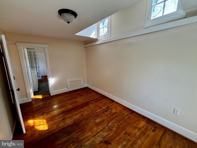 8122 JOHN MOSBY HWY., Boyce, VA 22620