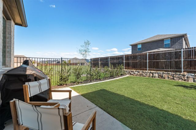 5011 Emerald Hill Drive, Princeton, TX 75071