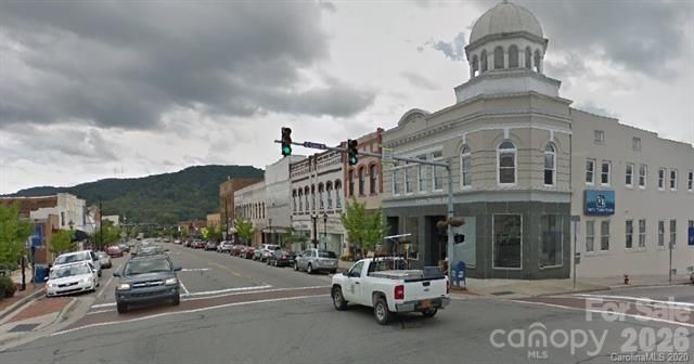 877 Biggerstaff Loop E, Nebo, NC 28761