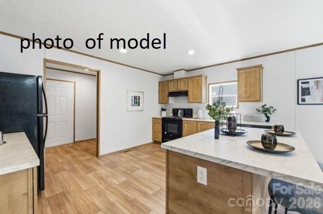 877 Biggerstaff Loop E, Nebo, NC 28761