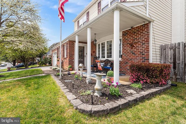 413 CAMELOT DR, Brookhaven, PA 19015