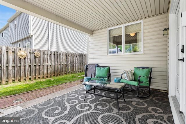 413 CAMELOT DR, Brookhaven, PA 19015