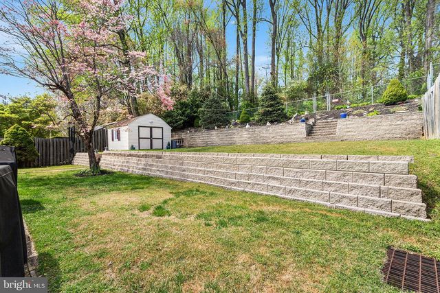 413 CAMELOT DR, Brookhaven, PA 19015