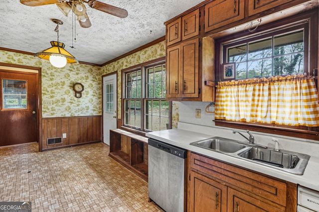 8930 Thornton Boulevard, Jonesboro, GA 30236