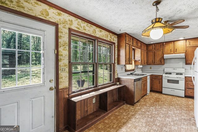 8930 Thornton Boulevard, Jonesboro, GA 30236