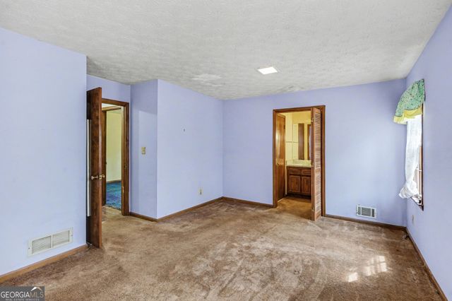 8930 Thornton Boulevard, Jonesboro, GA 30236