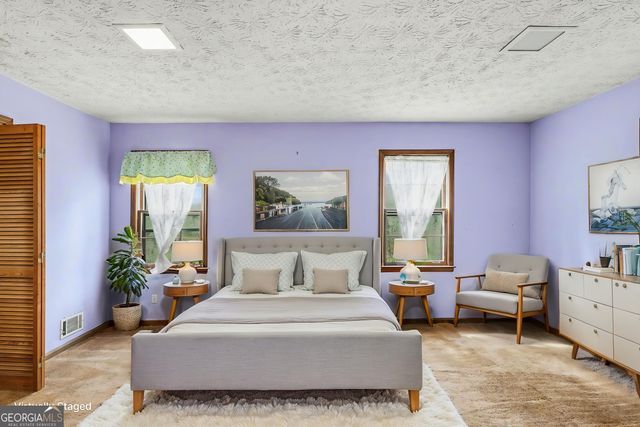 8930 Thornton Boulevard, Jonesboro, GA 30236