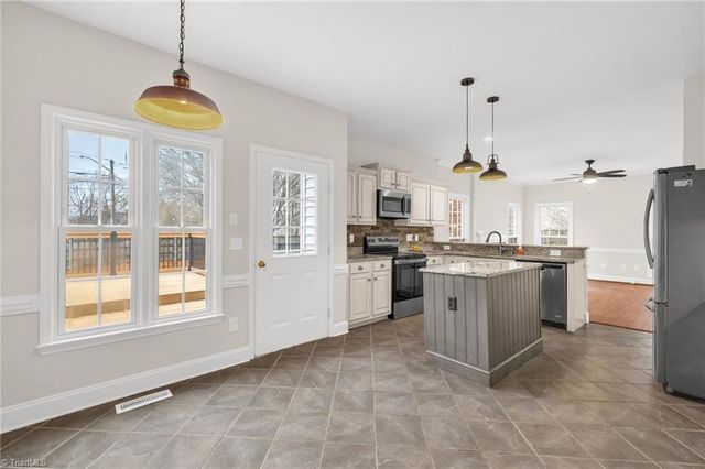 2304 Bayleaf Court, Greensboro, NC 27455