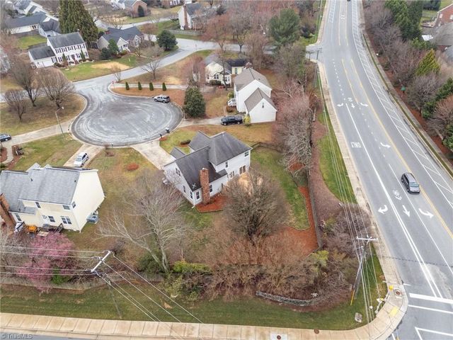 2304 Bayleaf Court, Greensboro, NC 27455