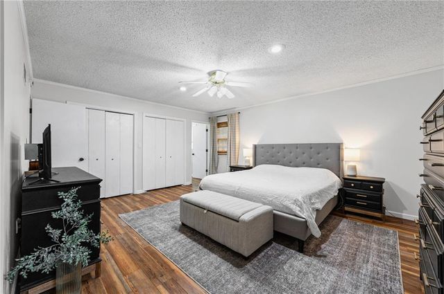 6015 Alden Street, Shawnee, KS 66216