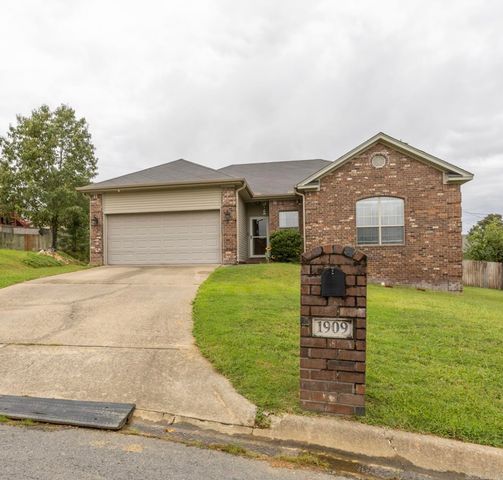 1909 Windridge, Sherwood, AR 72120