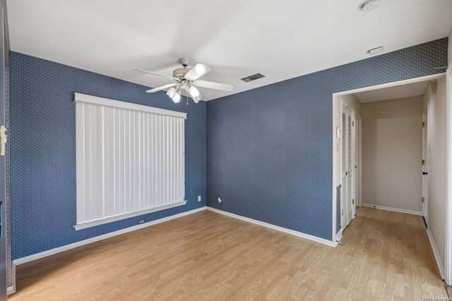1531 VISTA HILL ST, San Antonio, TX 78213