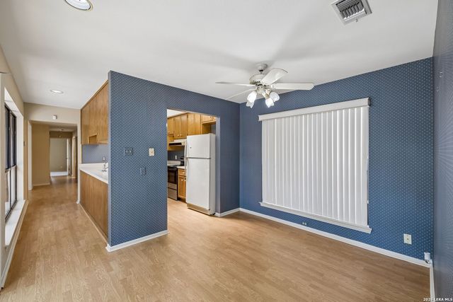 1531 VISTA HILL ST, San Antonio, TX 78213