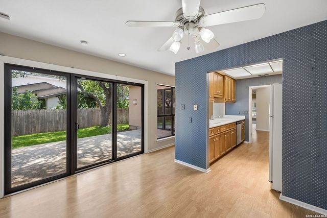 1531 VISTA HILL ST, San Antonio, TX 78213