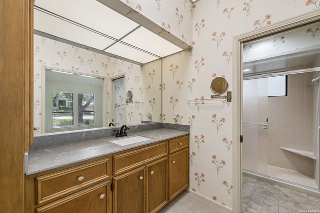 1531 VISTA HILL ST, San Antonio, TX 78213