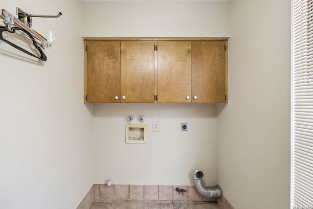 1531 VISTA HILL ST, San Antonio, TX 78213