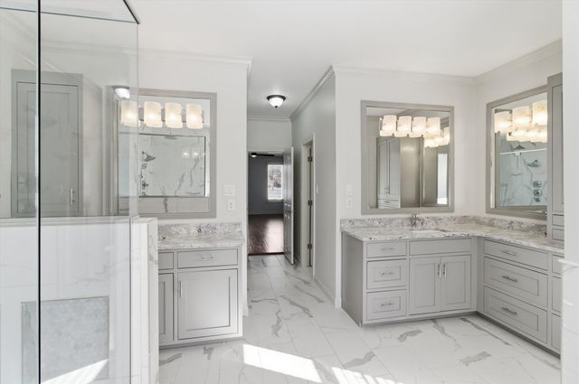 1831 GROVEWAY DR, Germantown, TN 38139