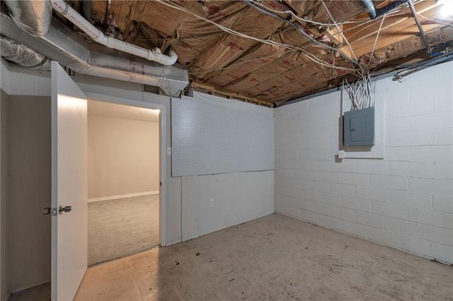 252 Amber Way, Dallas, GA 30157