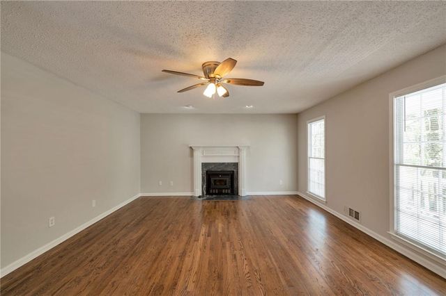 252 Amber Way, Dallas, GA 30157