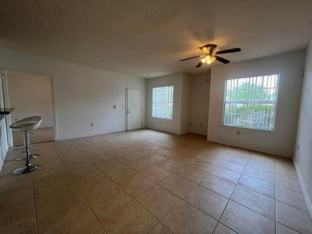 132 SW Peacock Boulevard 17-104, Port St. Lucie, FL 34986