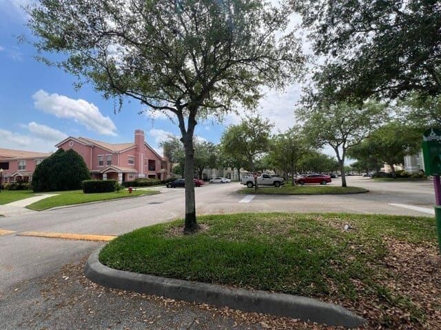 132 SW Peacock Boulevard 17-104, Port St. Lucie, FL 34986