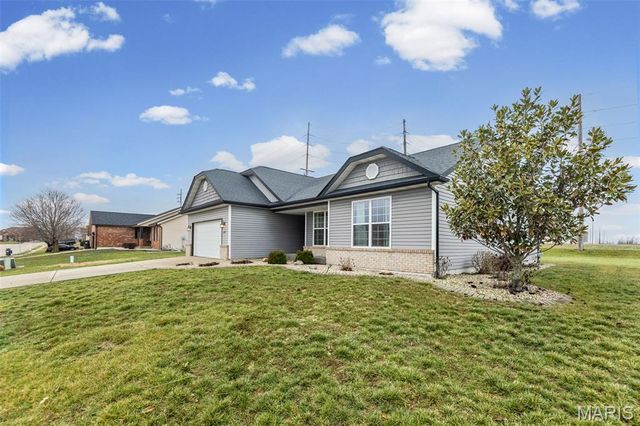 432 Mockingbird Lane, Waterloo, IL 62298